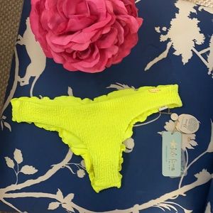 Luli Fama Bikini bottom